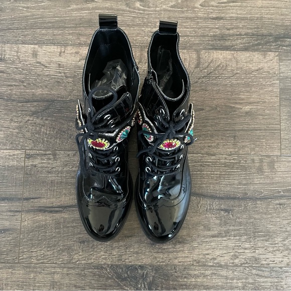 Betsey Johnson Dexter Black Patent Fashion Combat Boot 9.5 - Picture 6 of 15